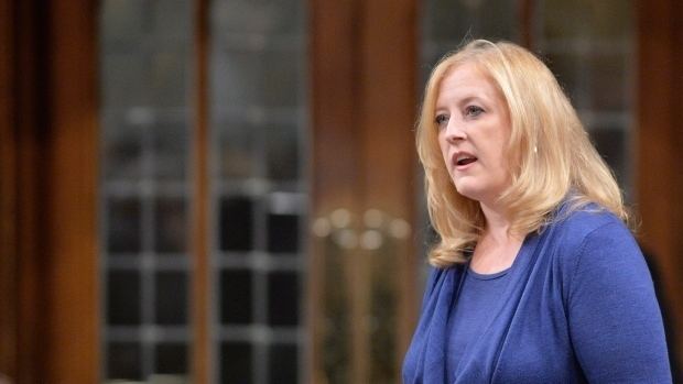 Lisa Raitt Lisa Raitt federal transport minister confirmed cancer
