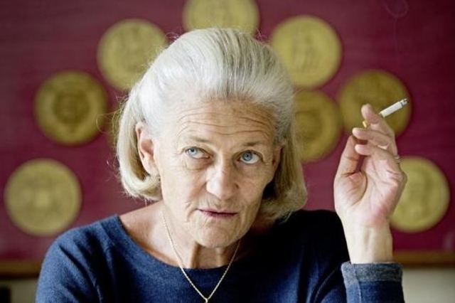 Elisabeth Badinter Elisabeth Badinter La burqa procure un sentiment de