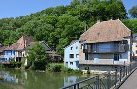 L'Isle-sur-le-Doubs httpsuploadwikimediaorgwikipediacommonsthu
