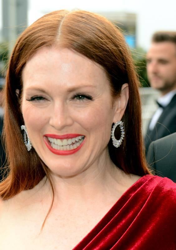 List of awards and nominations received by Julianne Moore