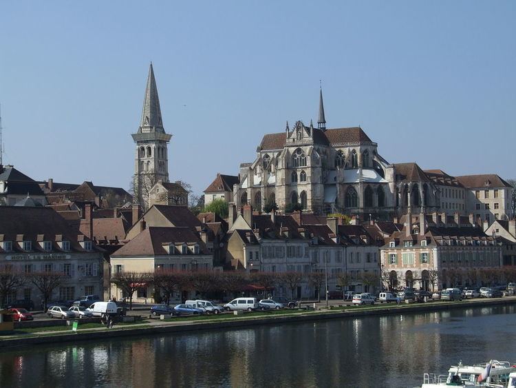 List of Benedictine monasteries in France