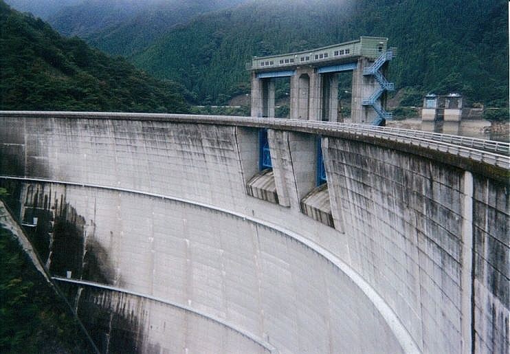 List of dams and reservoirs in Japan