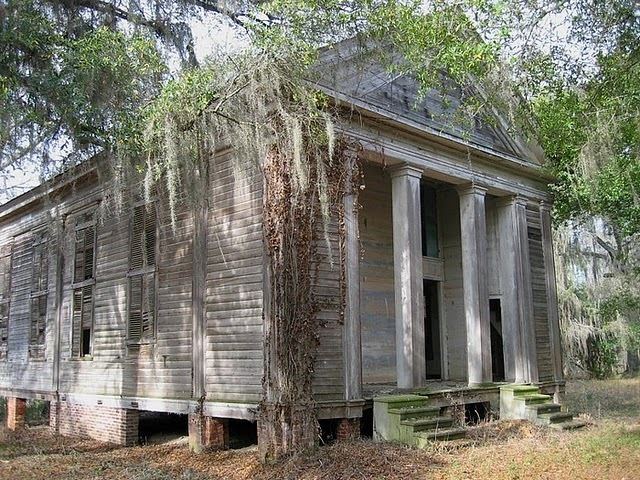 List of reportedly haunted locations in the United States