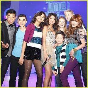 List of Shake It Up characters Shake it up list