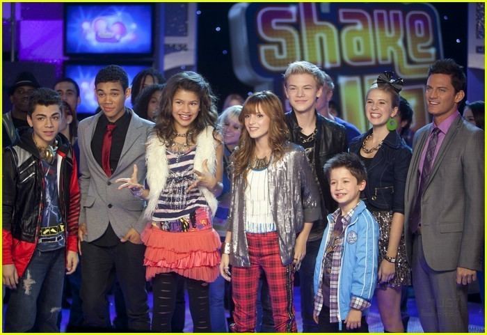 List of Shake It Up characters Shake it up list