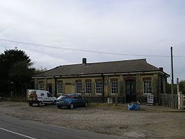 Little Bytham railway station httpsuploadwikimediaorgwikipediacommonsthu
