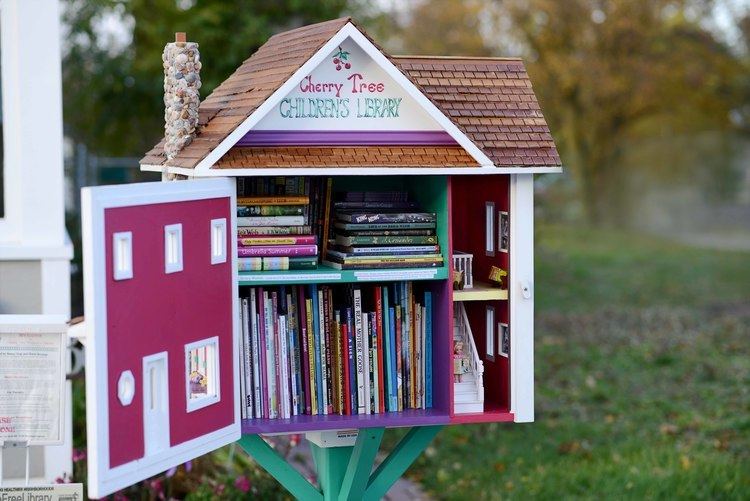 Little Free Library For the Press Little Free Library
