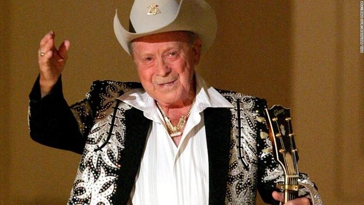 Little Jimmy Dickens Opry star Little Jimmy Dickens dies at 94 CNNcom