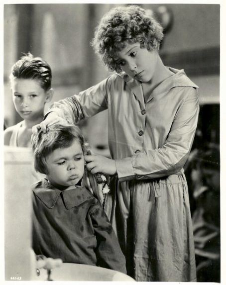 Little Orphan Annie (1932 film) Little Orphan Annie the first film adaptation 1932 Annieorphanscom
