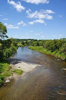Little Saskatchewan River httpsuploadwikimediaorgwikipediacommonsthu
