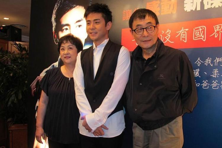 Liu Chia-chang Liu Chiachang says he gave his ex Chen Chen millions but