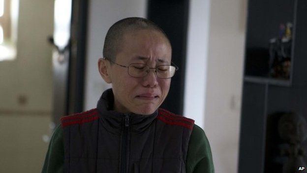 Liu Xia (intellectual) Wife of imprisoned Nobel laureate speaks out through poetry BBC News
