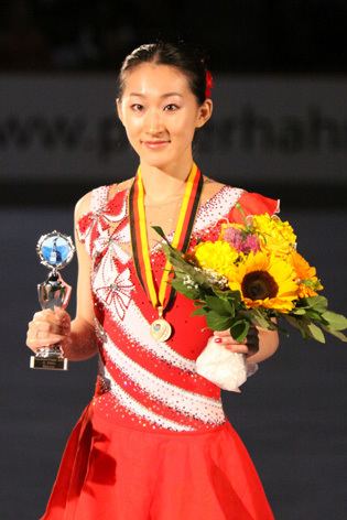 Liu Yan (figure skater)