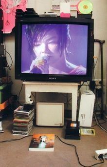 Live at Shepherds Bush Empire (Björk DVD) httpsuploadwikimediaorgwikipediaenthumb6