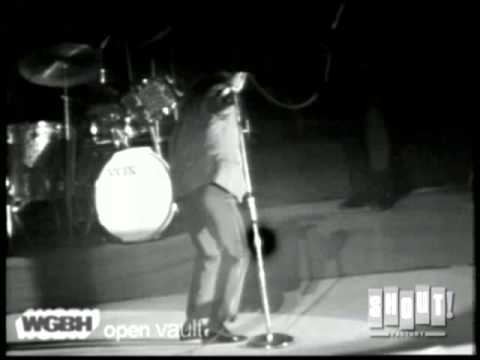 Live at the Boston Garden: April 5, 1968 James Brown performs Cold Sweat at the Boston Garden Live YouTube