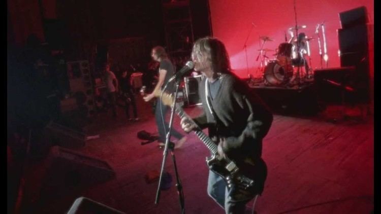 Live at the Paramount (video) Nirvana Sliver Live at the Paramount 1991 HD YouTube