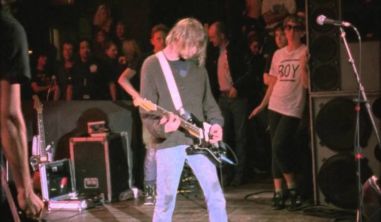 Live at the Paramount (video) Nirvana Territorial Pissings Live at the Paramount 1991 HD YouTube