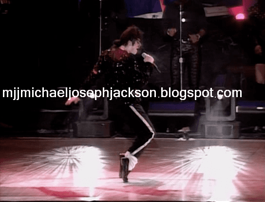 Live in Bucharest: The Dangerous Tour Michael Jackson Michael Jackson Live In Bucharest The Dangerous