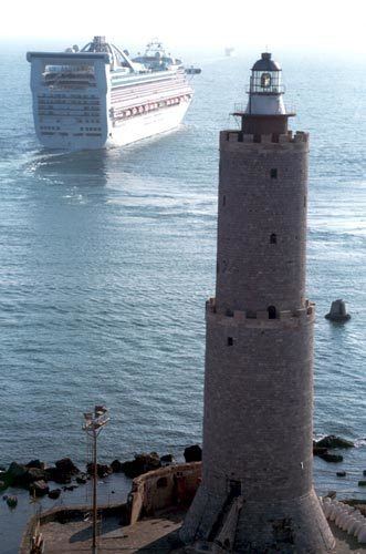 Livorno Lighthouse (Fanale dei Pisani) italiaportalvpsitupload070906Farolivorno2jpg