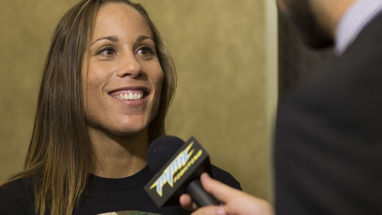 Liz Carmouche Liz Carmouche thinks she39s win one away from Ronda Rousey