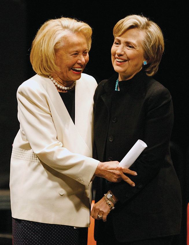 Liz Smith (journalist) At 92 Liz Smith Reveals How Rupert Murdoch Fired Her What It Felt