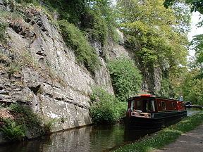 Llangollen Canal httpsuploadwikimediaorgwikipediacommonsthu