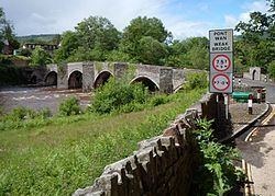 Llangynidr Bridge httpsuploadwikimediaorgwikipediacommonsthu