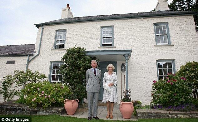 Llwynywermod Royal holidays Renting Prince Charles39 country retreat in Wales