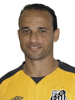 Léo (footballer, born 1975) i0statigcombresportefutebol4826133736494451