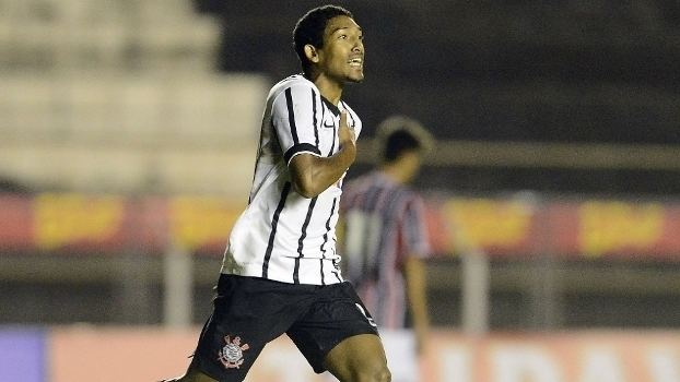 Léo Príncipe Prncipe39 do Corinthians j foi dispensado pelo Flamengo e quase