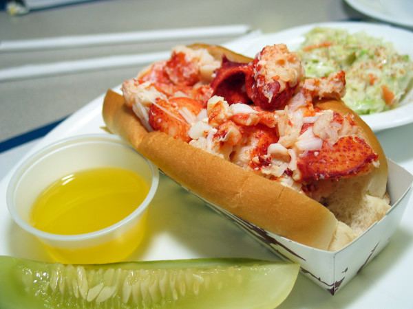 Lobster roll What makes a really good Maine lobster roll Experts crack the code
