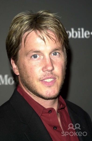 Lochlyn Munro Classify CANADANAMERICAN actor Lochlyn MUNRO