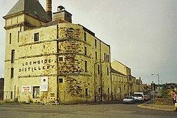 Lochside distillery httpsuploadwikimediaorgwikipediacommonsthu