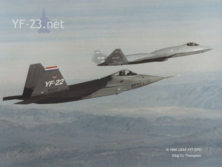 Lockheed YF-22 Northrop YF23 ATF Lockheed YF22 comparison