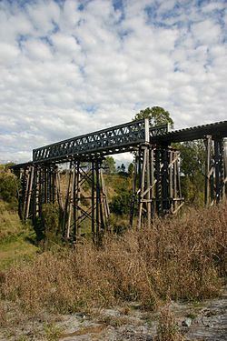 Lockyer Creek Railway Bridge (Clarendon) httpsuploadwikimediaorgwikipediacommonsthu