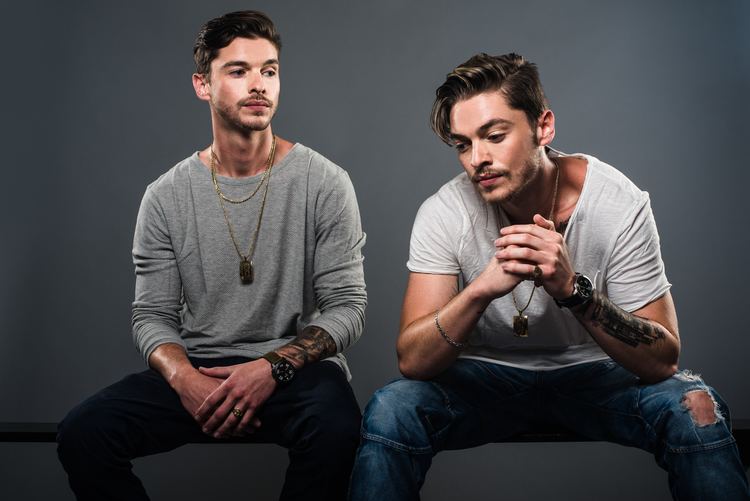 Locnville Locnville Release 39Cold Shoulder39 Video Texx and the City