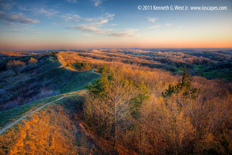 Loess Hills wwwtraveliowacomuserdocsbiketrailLHKW032jpg