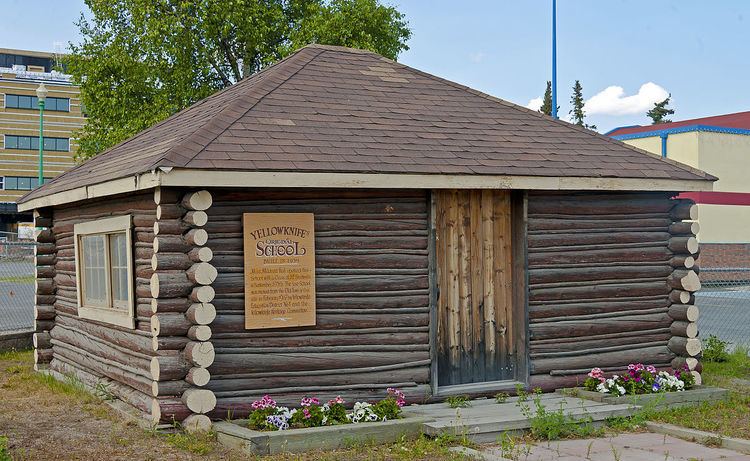 Log School House (Yellowknife)