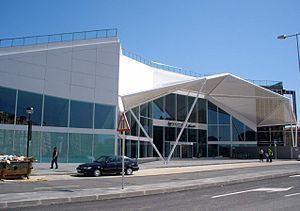Logroño railway station httpsuploadwikimediaorgwikipediacommonsthu