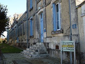 Loiré-sur-Nie httpsuploadwikimediaorgwikipediacommonsthu