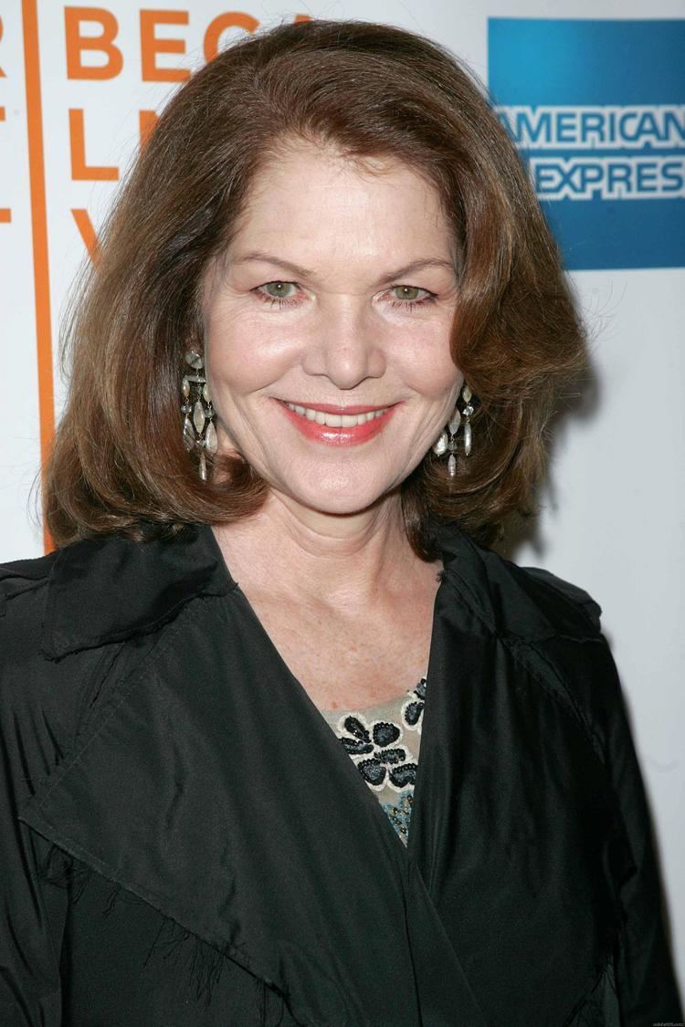 Lois Chiles Lois Chiles Quotes QuotesGram