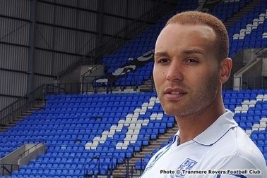 Lois Maynard ACHIEVE Lois Maynard pens Tranmere Rovers deal