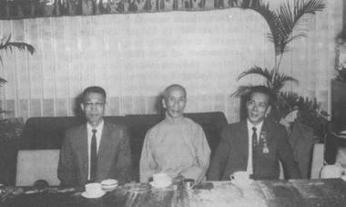 Lok Yiu Historical Photos of Ip Man and his students