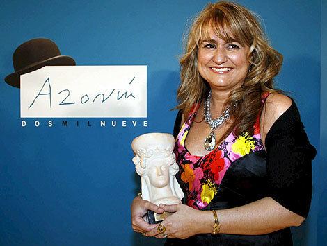 Lola Beccaria Lola Beccaria gana el Premio Azorn de Novela Cultura