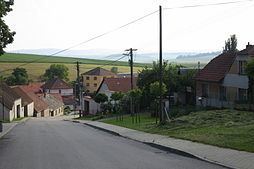 Lomy (Třebíč District) httpsuploadwikimediaorgwikipediacommonsthu