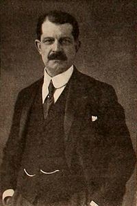 Léon Gaumont httpsuploadwikimediaorgwikipediacommonsthu