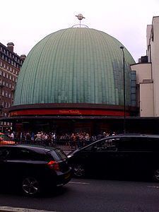 London Planetarium httpsuploadwikimediaorgwikipediacommonsthu