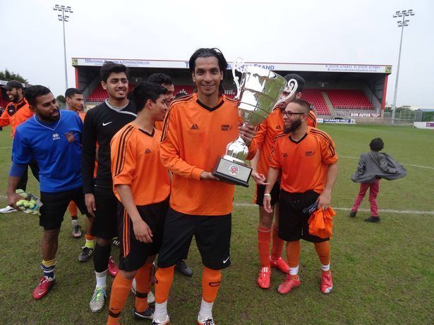 London Tigers F.C. New Hanford and London Tigers roar to league and cup wins Get West