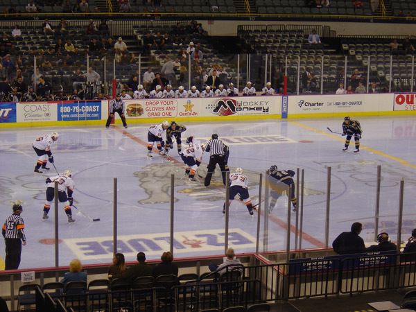 Long Beach Ice Dogs Long Beach Ice Dogs Hockeepuck