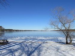 Long Pond (Lakeville, Massachusetts) httpsuploadwikimediaorgwikipediacommonsthu